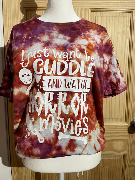 Size medium I just want to cuddle and watch murder movies short sleeve t-shirt